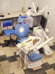 Дёшево продам стоматологическую установку AZIMUT 100A